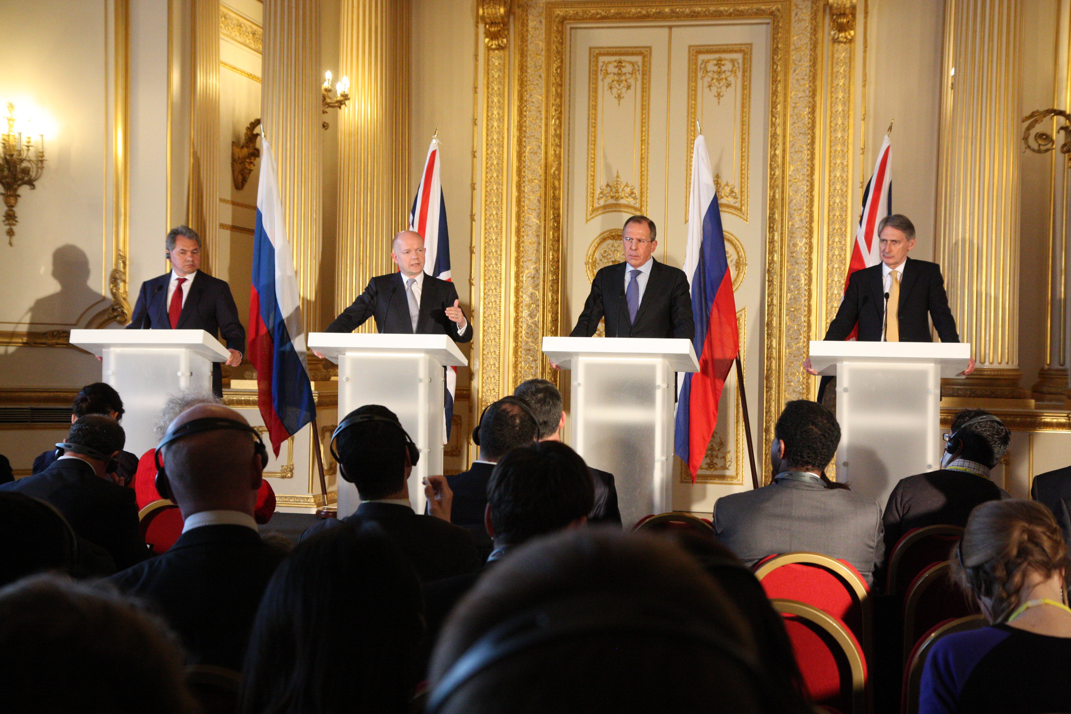 UK defence minister press conference