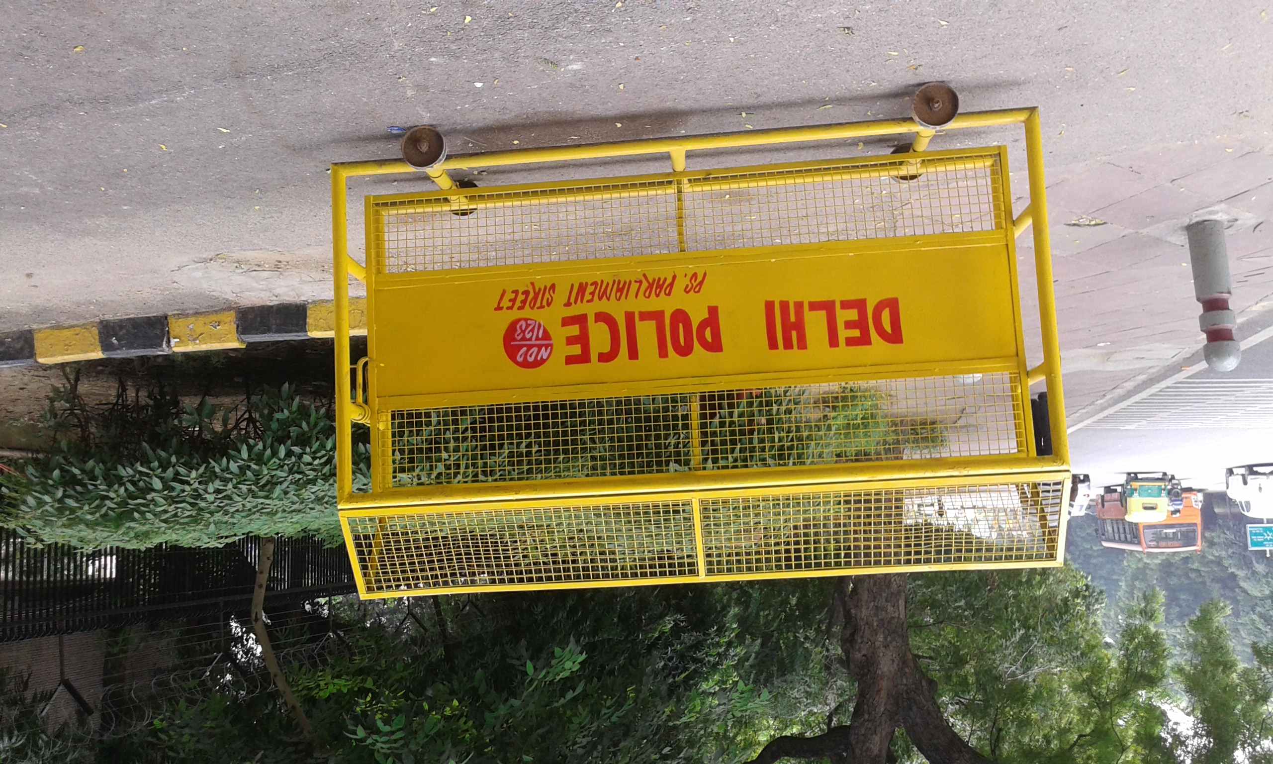 Delhi police barricades
