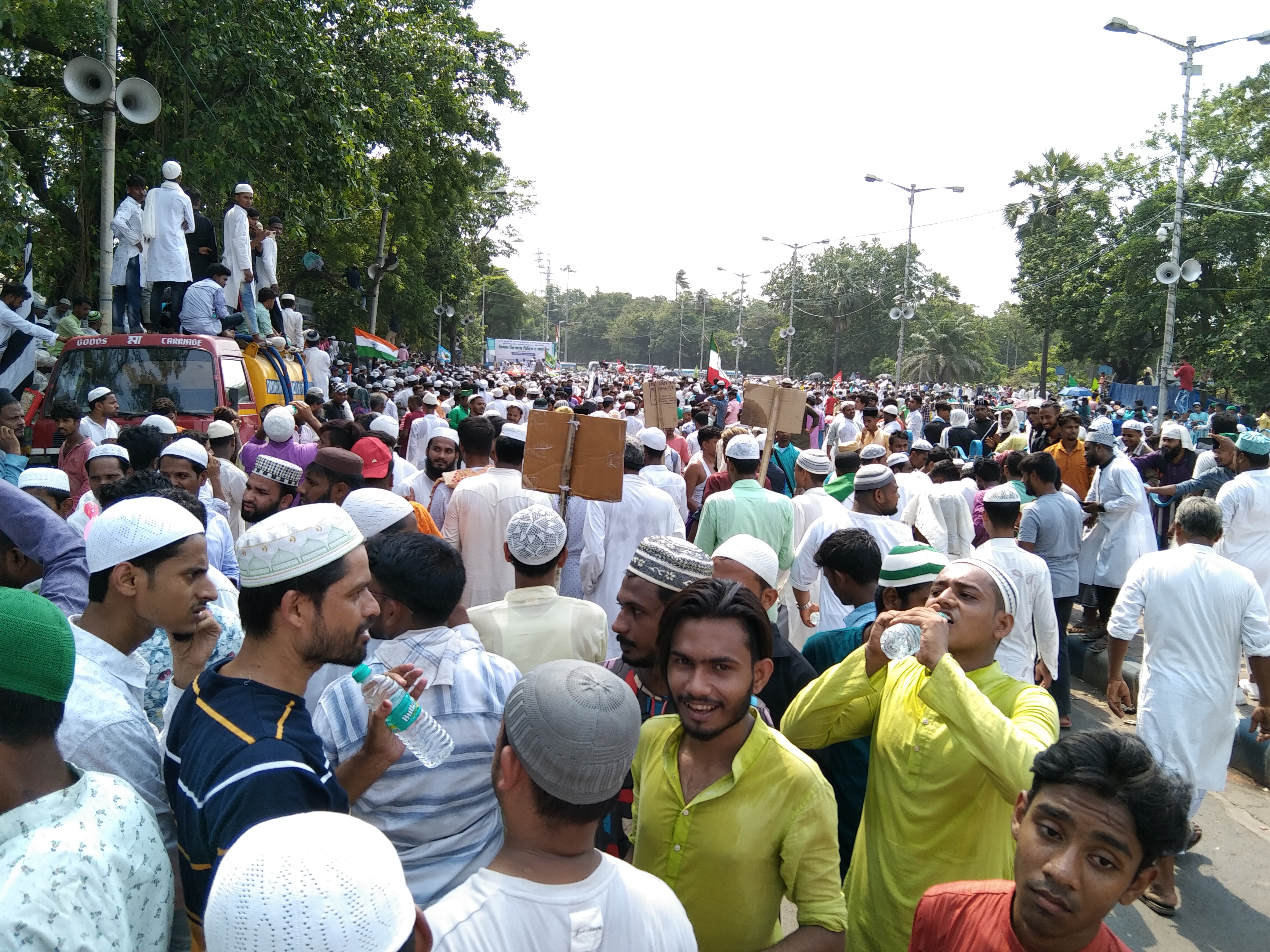 BJP protest Kolkata street