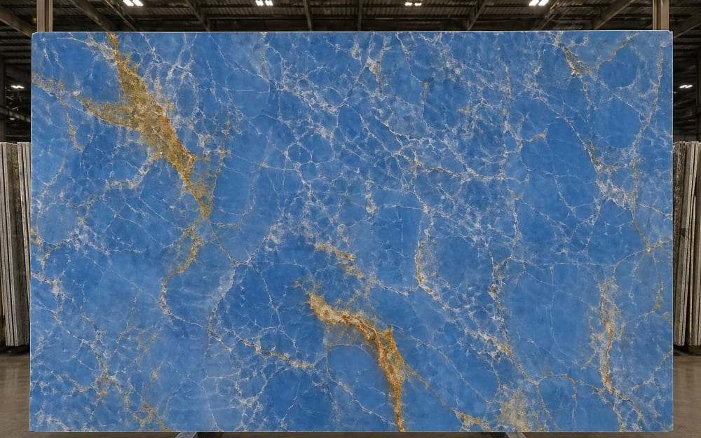 Blue Onyx (Lemurian) onyx — polished slab surface showing Blue coloring. Origin: Argentina / Madagascar. Hardness: 3 Mohs. Acid sensitivity: high.