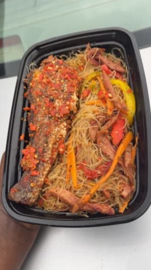 Singapore Noodles + Croaker Fish + Plantain (Combo Pack)