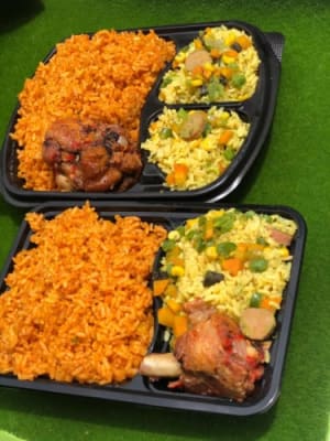 Jollof and Fried rice (2 scoops each)