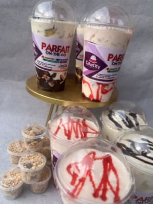 Yogurt parfait 