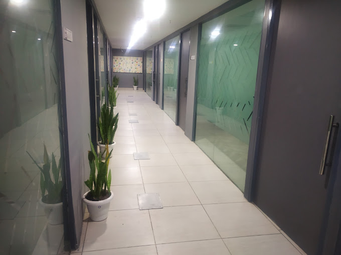 Execube Cowork Noida Sector 135 India