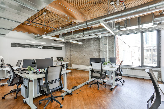 iQ Offices King St west- Toronto - Canada