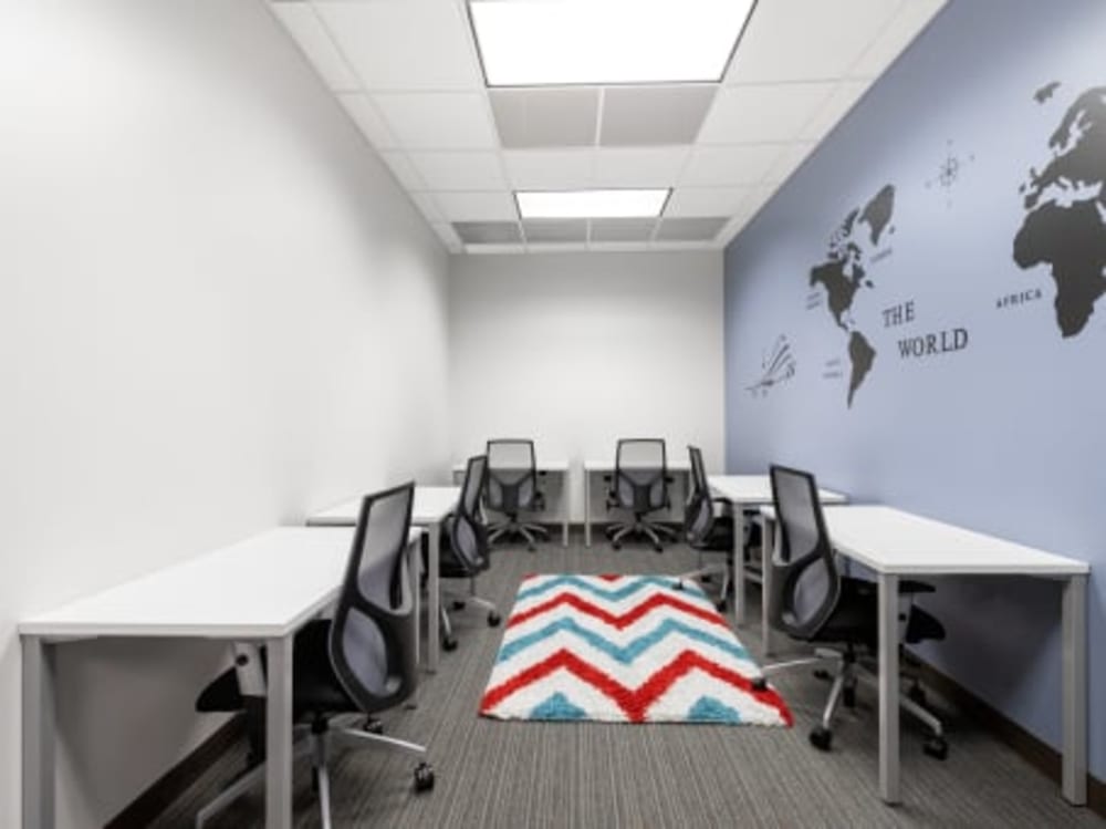 Regus West Glen Town Center