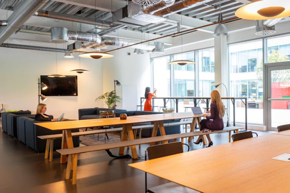 Landmark Milton Keynes Pinnacle