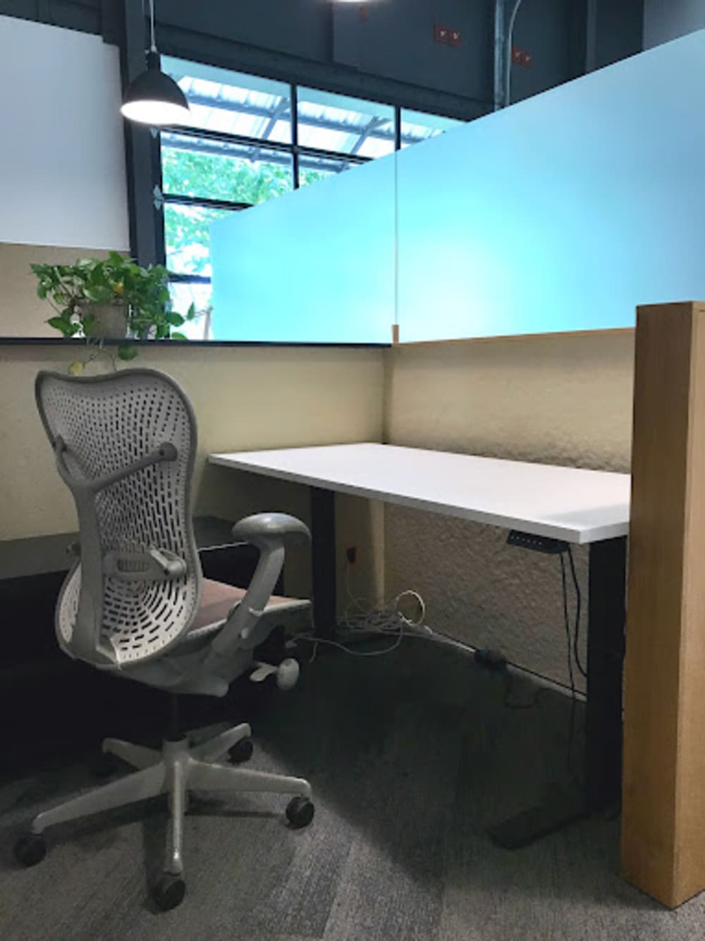 MAKEbhm 3rd Ave Suite