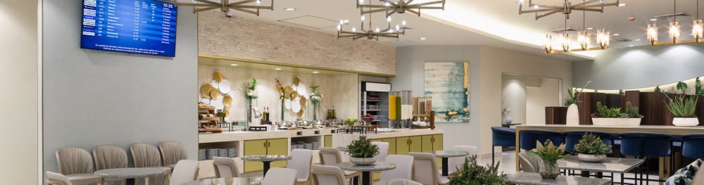 Plaza Premium Lounge MERA Business Lounge Domestic Terminal 4