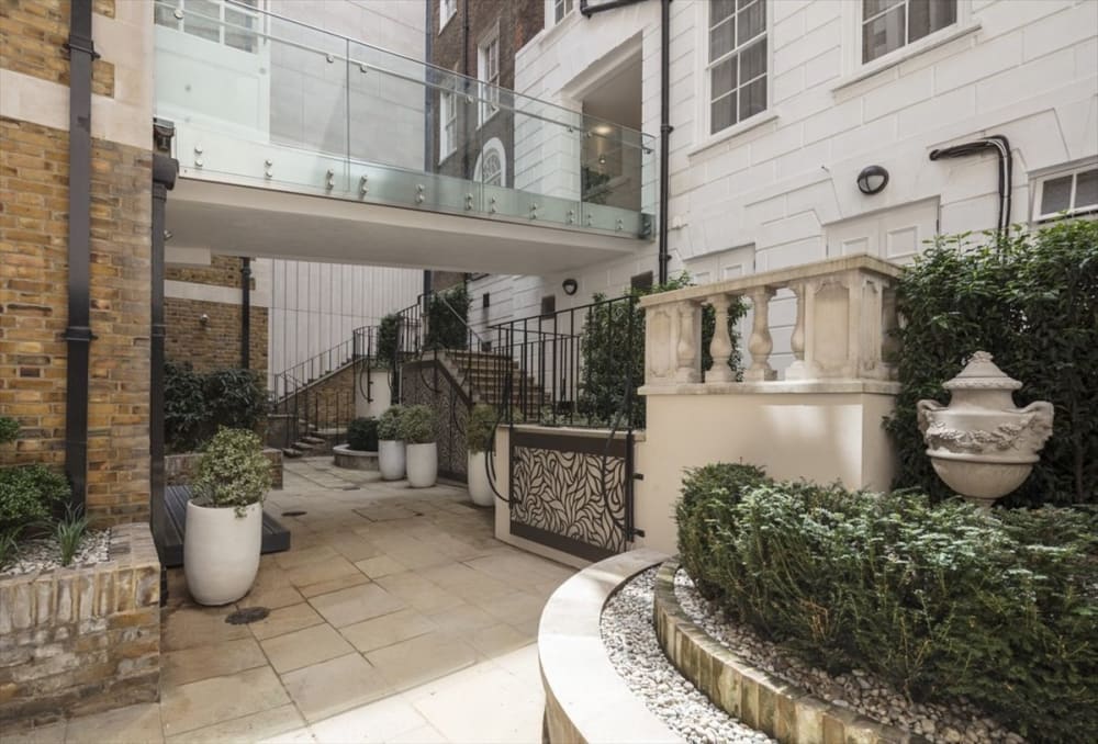 Newton Perkins London Peek House