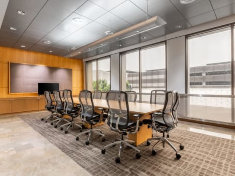 Regus Avenue of the Stars