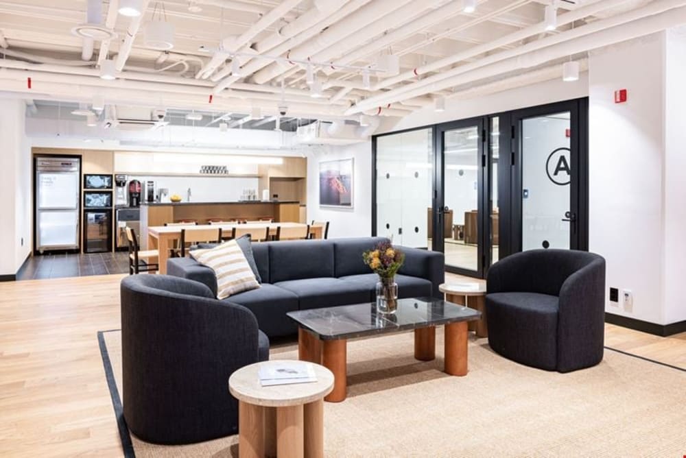 WeWork Shinnonhyeon