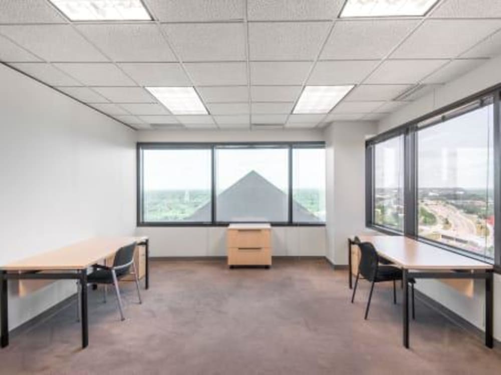 Regus-Southfield Town Center