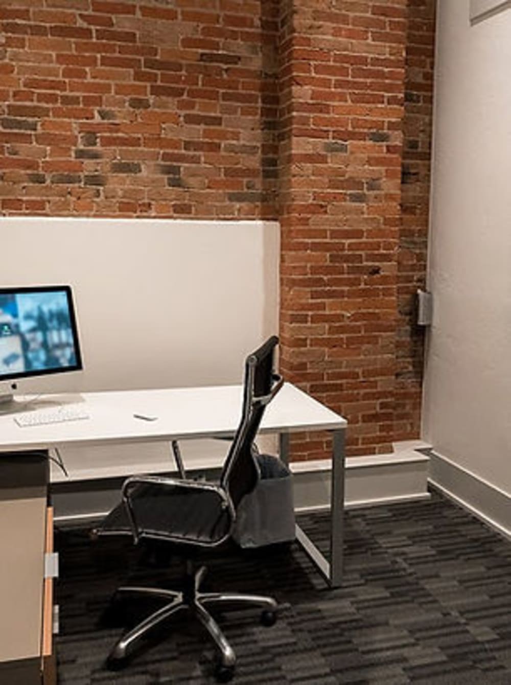 The Durlacher Laramie