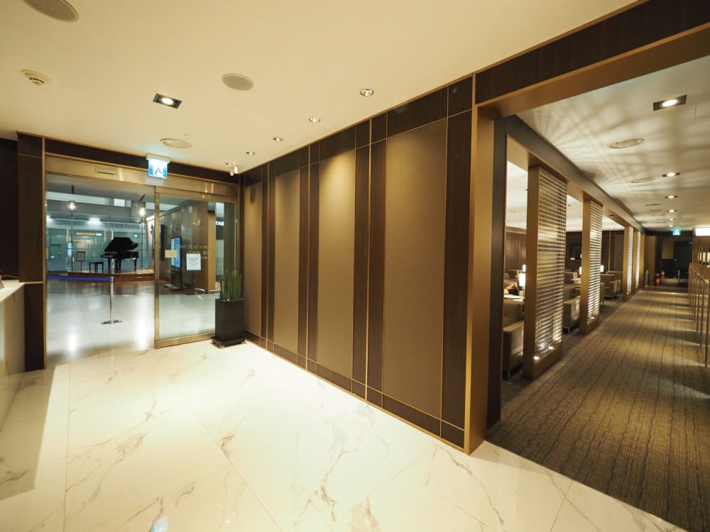 Plaza Premium Lounge Skyhub Lounge International Departures