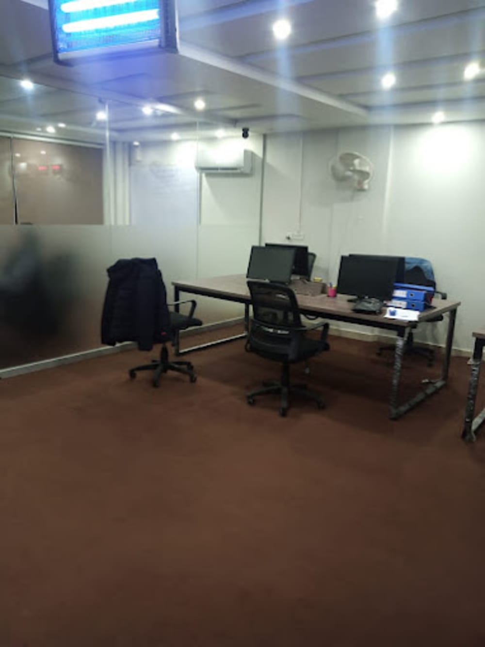 Sharing Space 2nd Floor Plaza