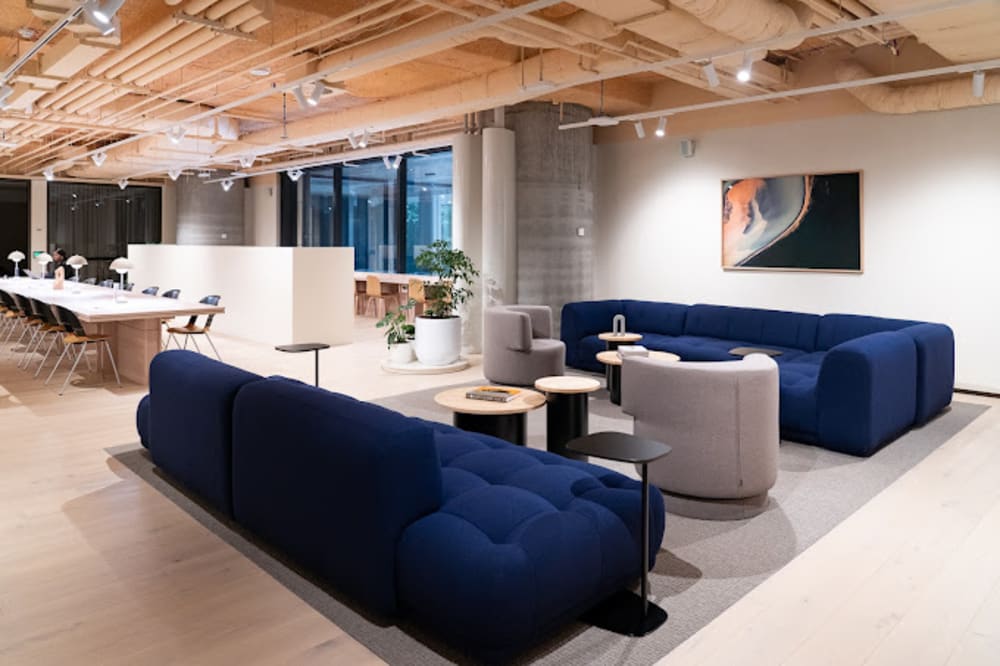 555 Collins ExChange by Hub