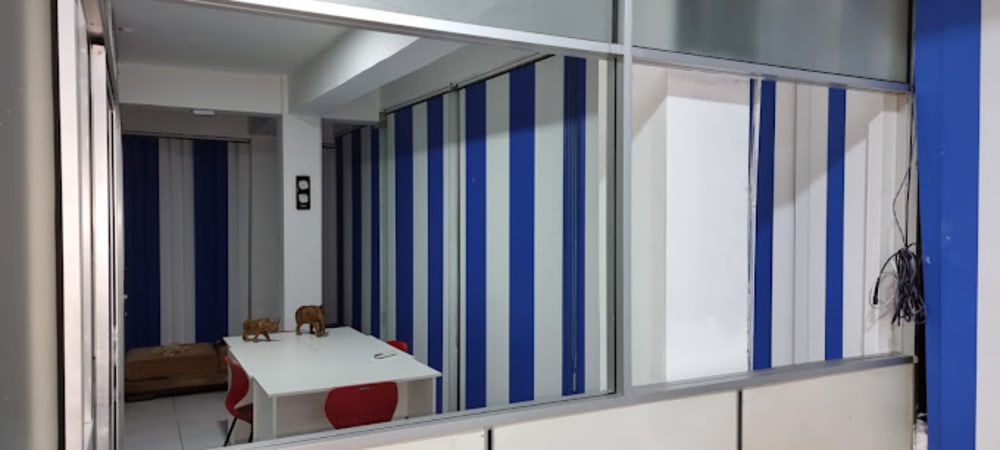 Mount Lavinia Business- Lavinia