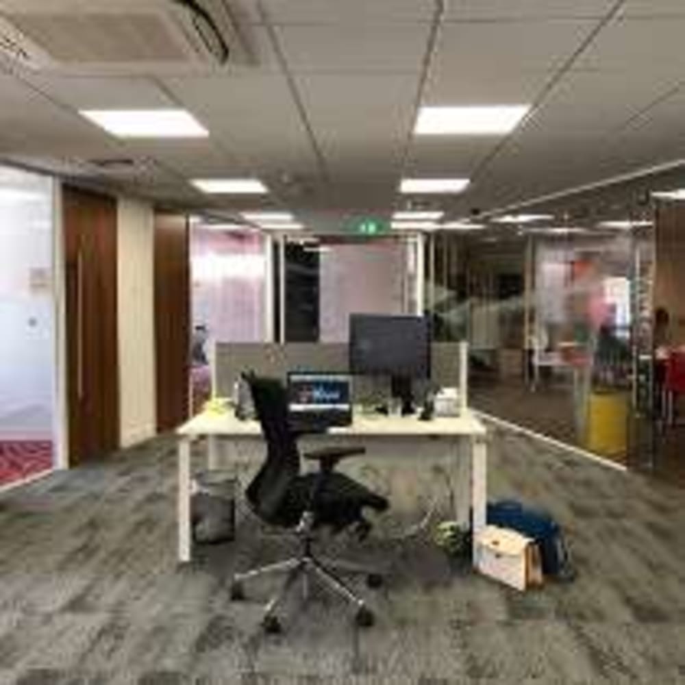 Bathtub 2 Boardroom London