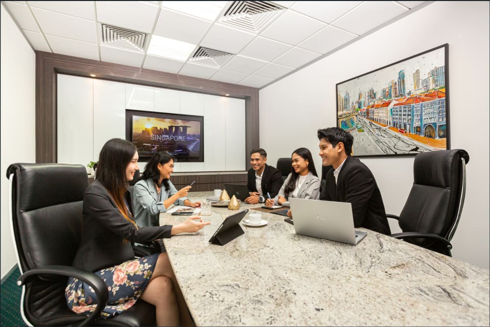 Servcorp Metropolis Tower 2