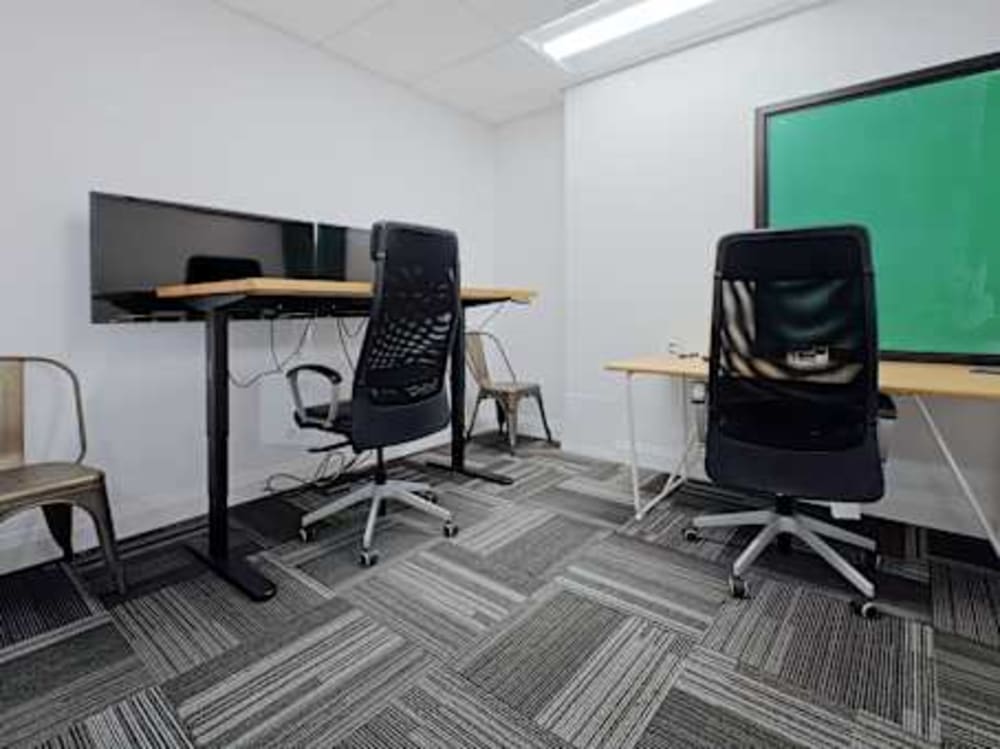 Regus Bagot St Ground- Kingston