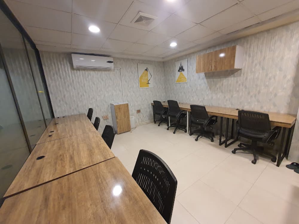 Venture Drive Model Town Lahore