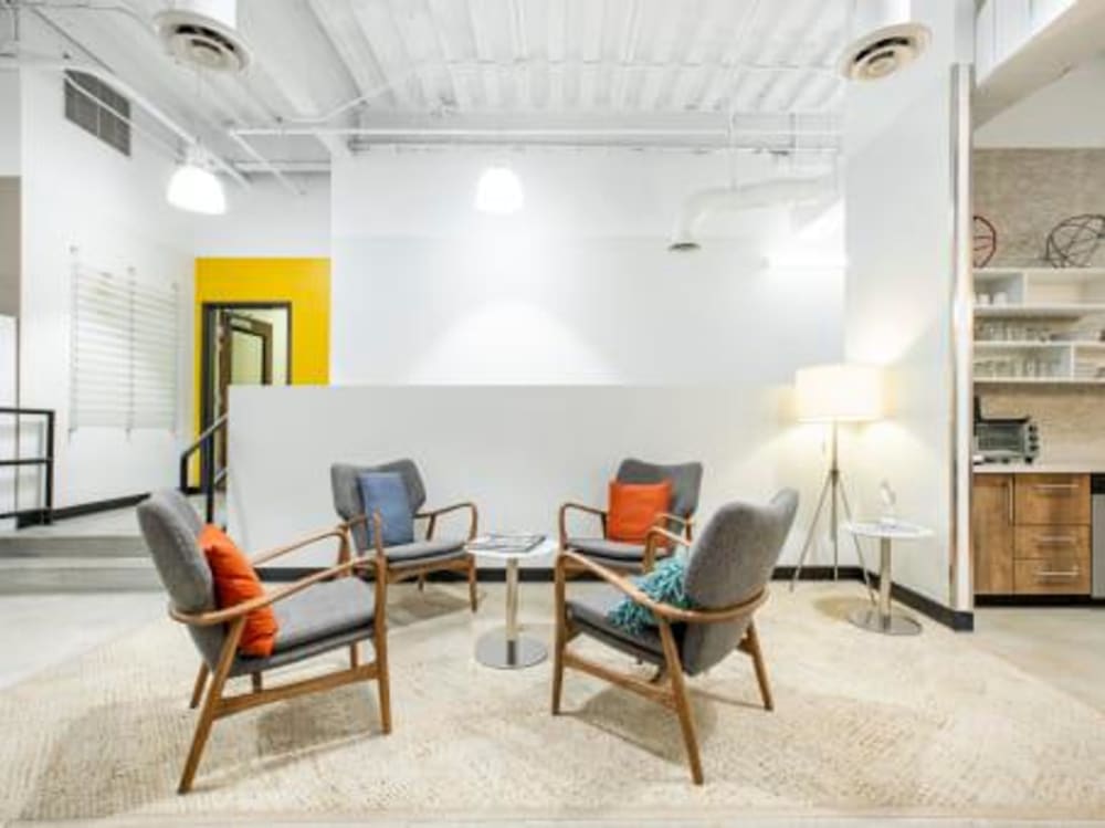 Regus - Zions Bank Financial Center