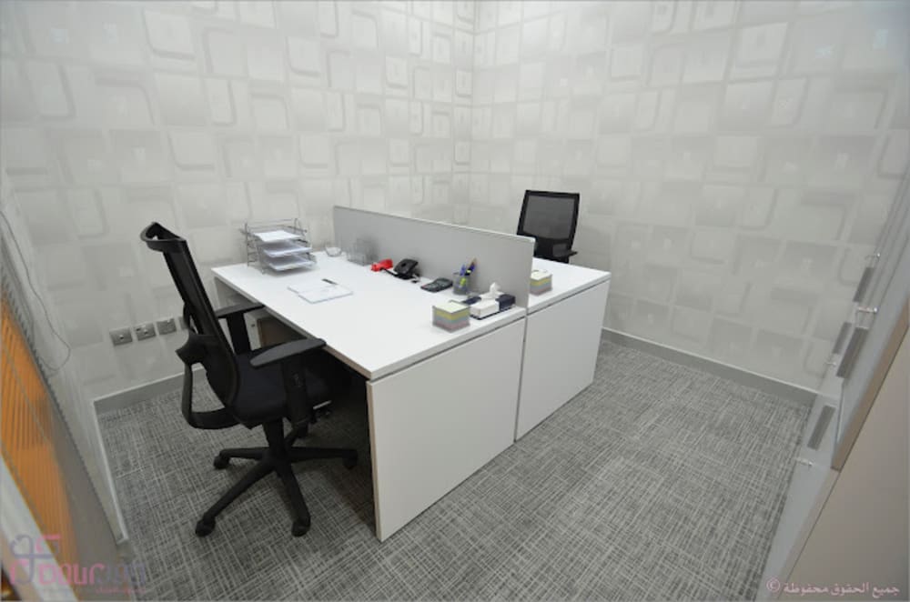 Dour Business Center