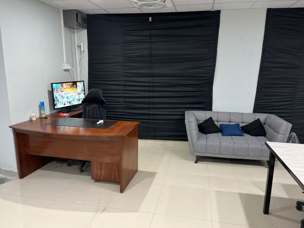 Cyber Community (Co-Work) Lahore