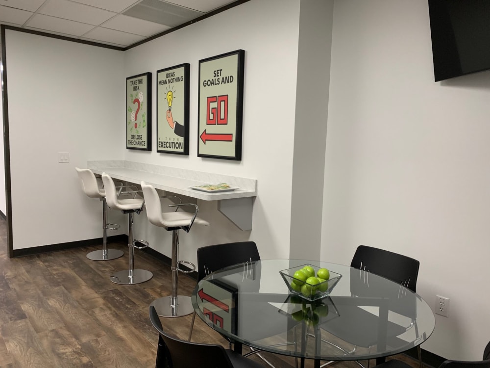 UOffice Executive Suites 550 Post Oak