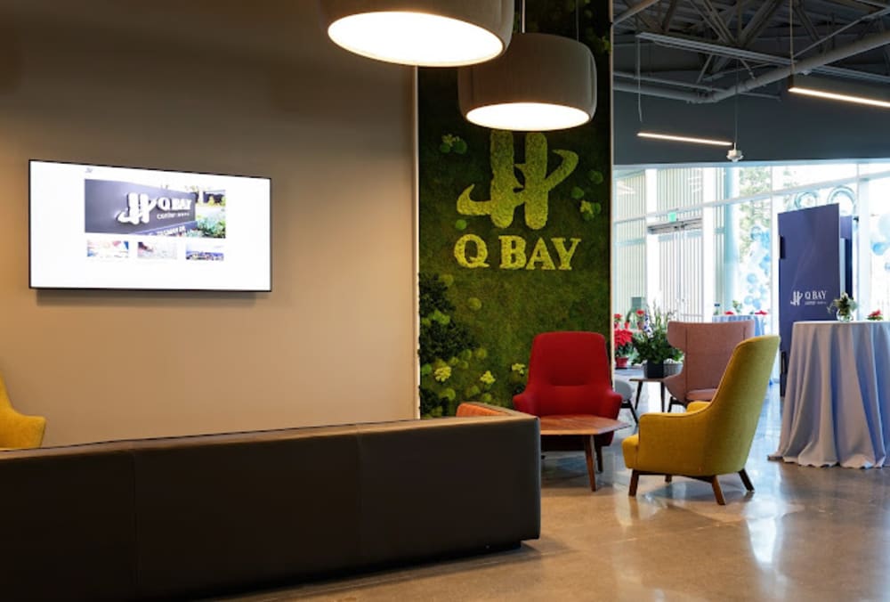 Q Bay Center