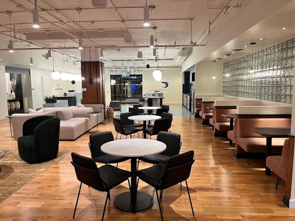 Industrious Bloor St- Toronto