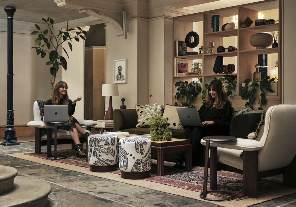 Knotel One Lackington