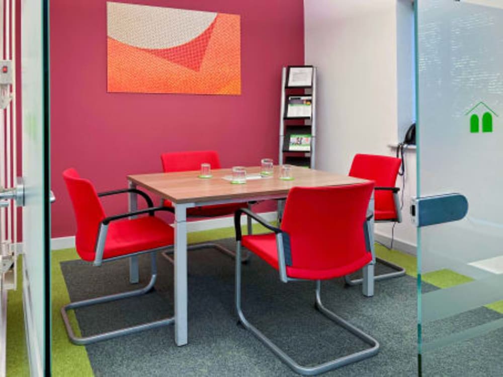 Basepoint Crawley Metcalf Way