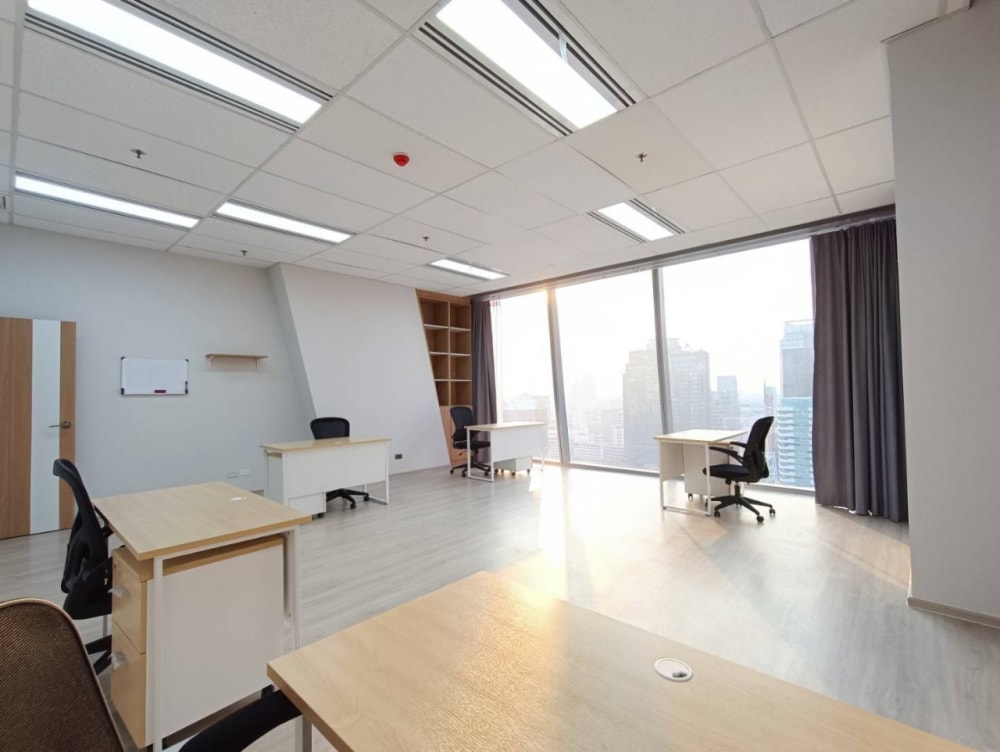 Vanissa Building, 25th Floor