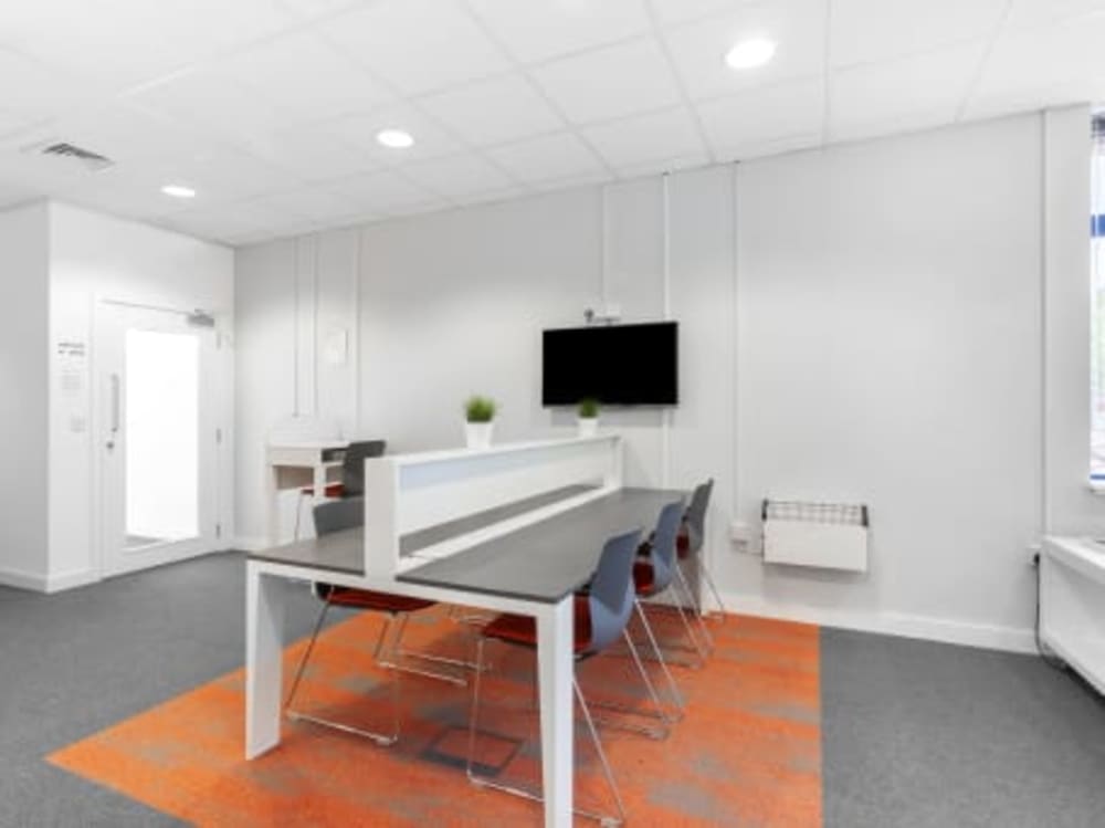 Regus Express Worcester Strensham Services