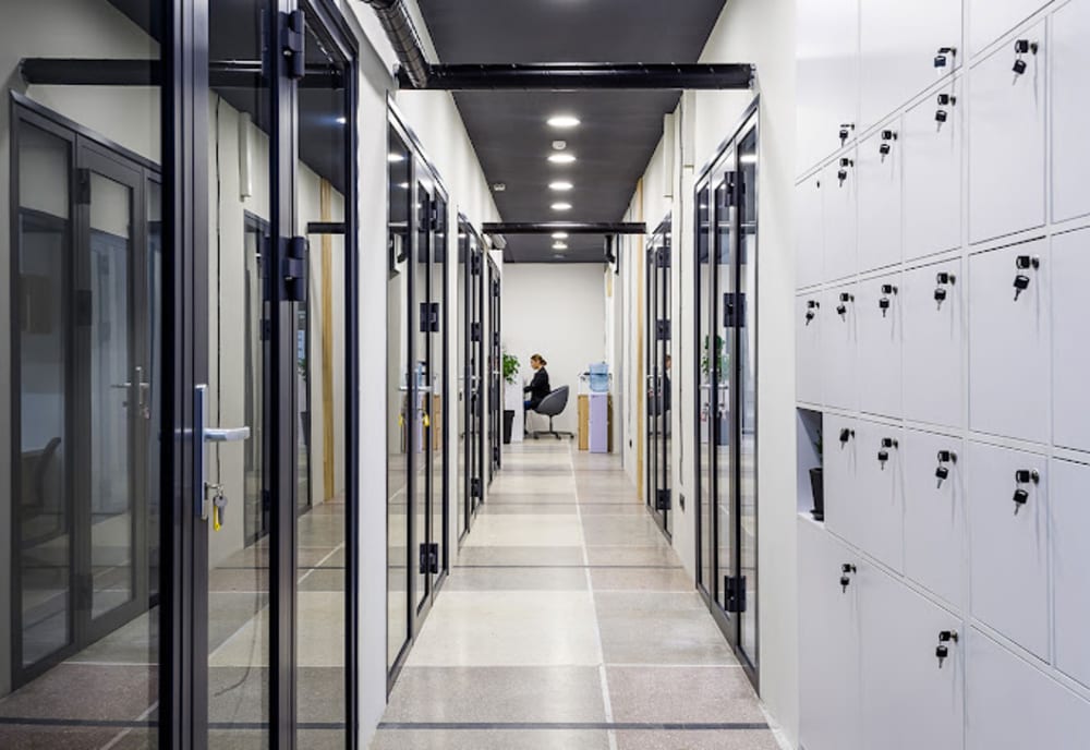 PLASS Coworking-Flagman