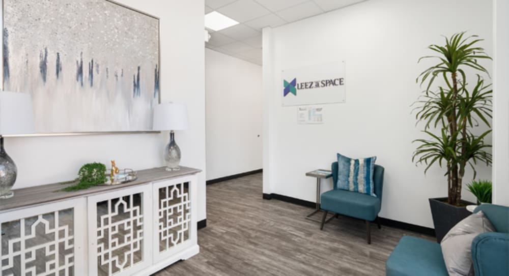 Leezaspace - Hebron Pkwy