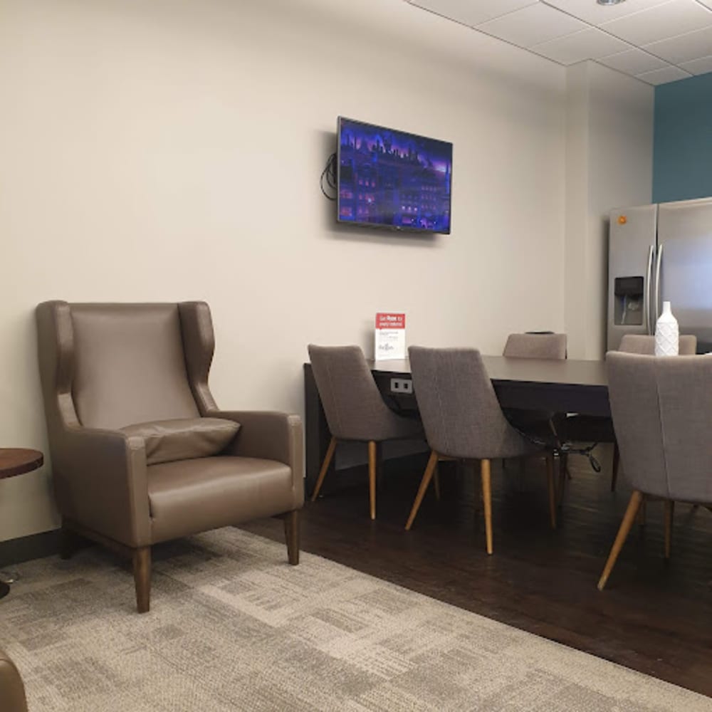 Regus Hayden Ferry Lake