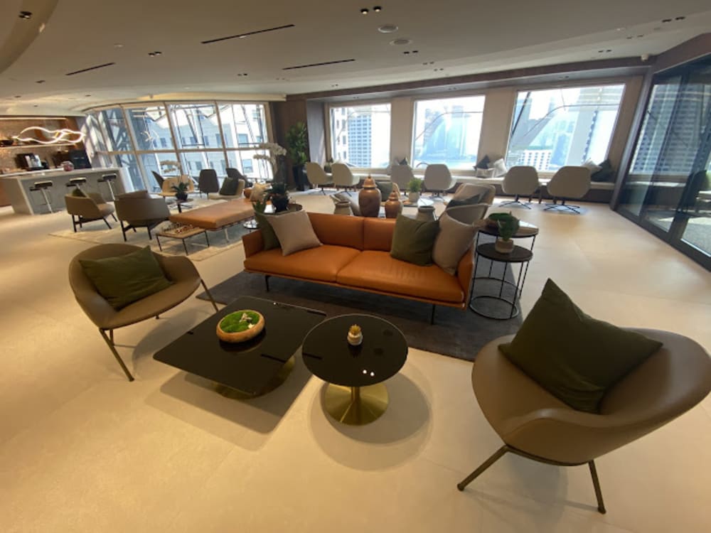 CEO SUITE - Centennial Tower