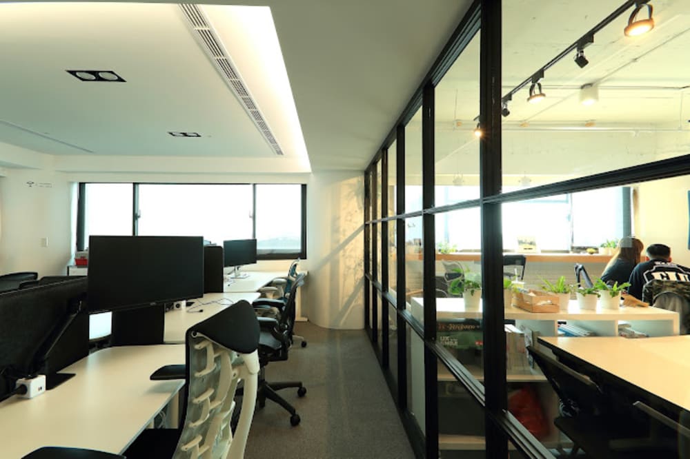 Monospace co working space