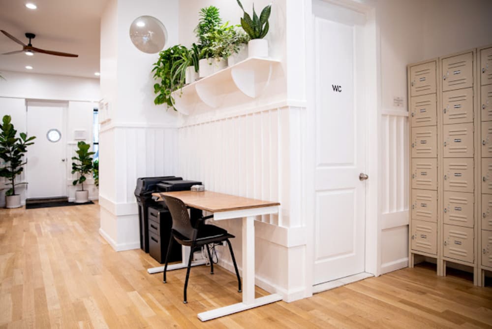 Work Heights 432 Rogers