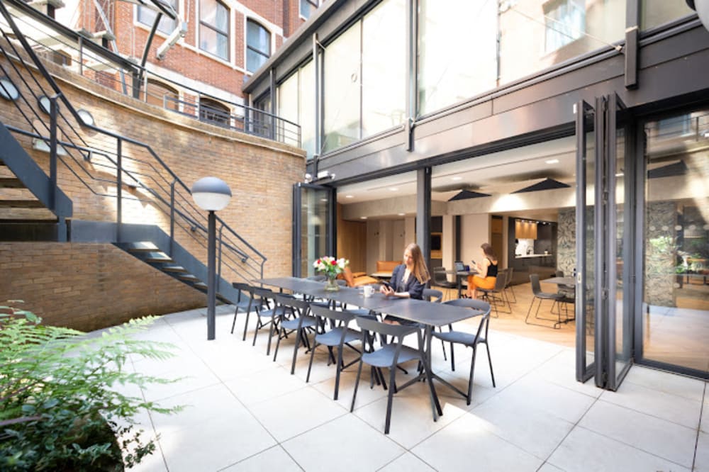 Landmark Space Limited London 1 Giltspur Street