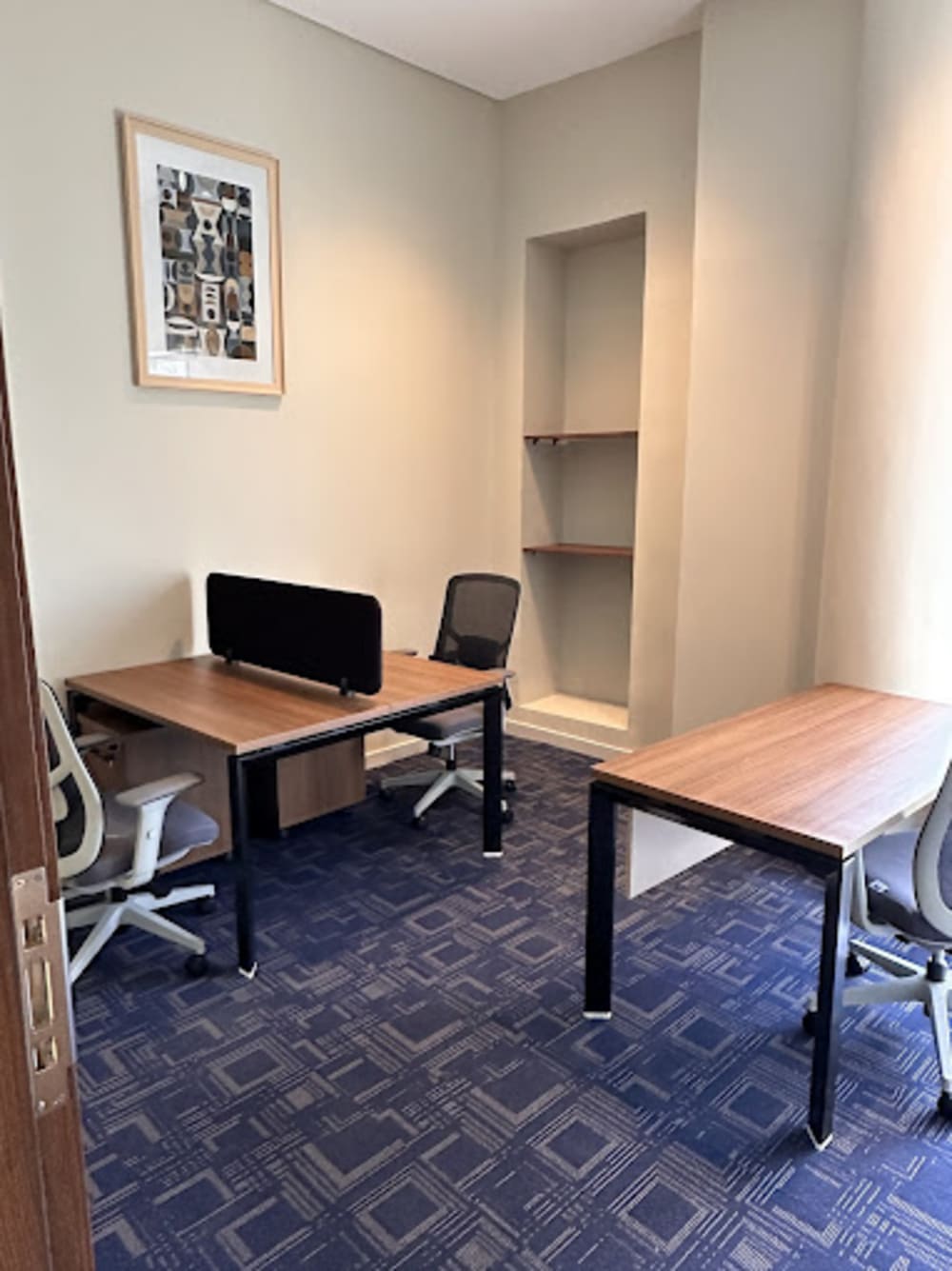 Business Hub-Sultana