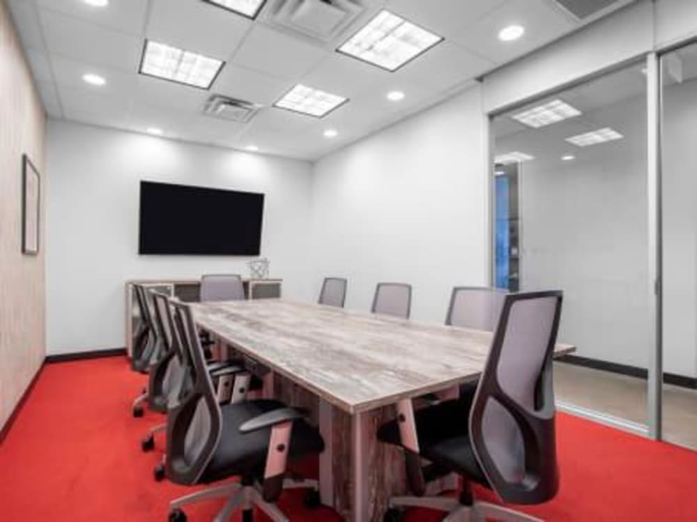 Regus Brownsboro Crossing