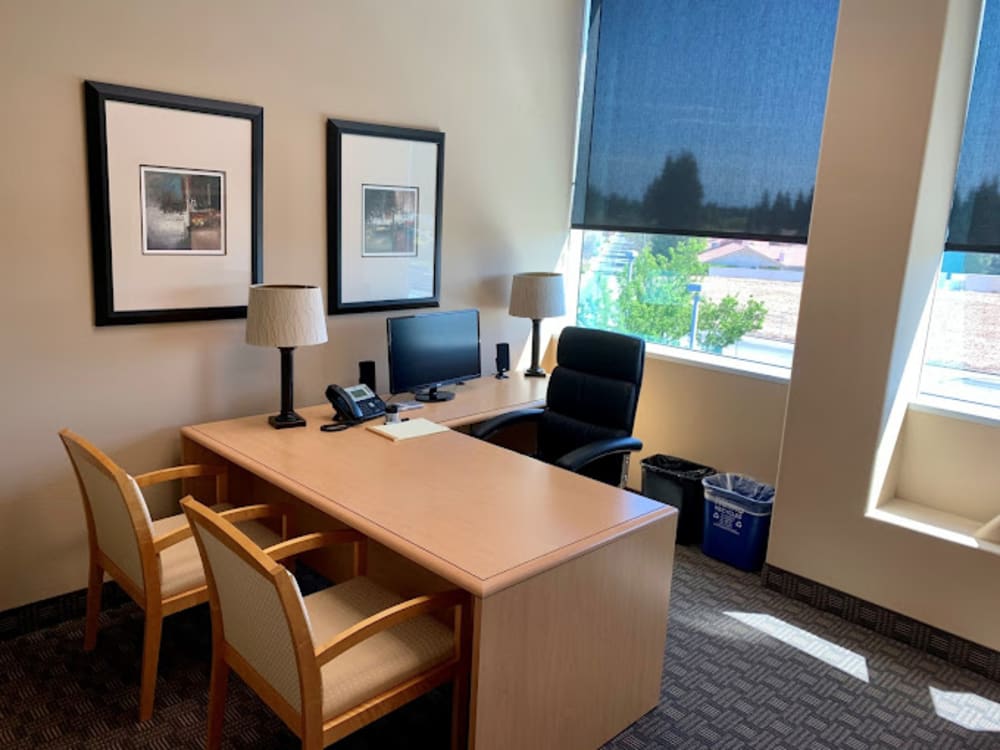Executive Suites River