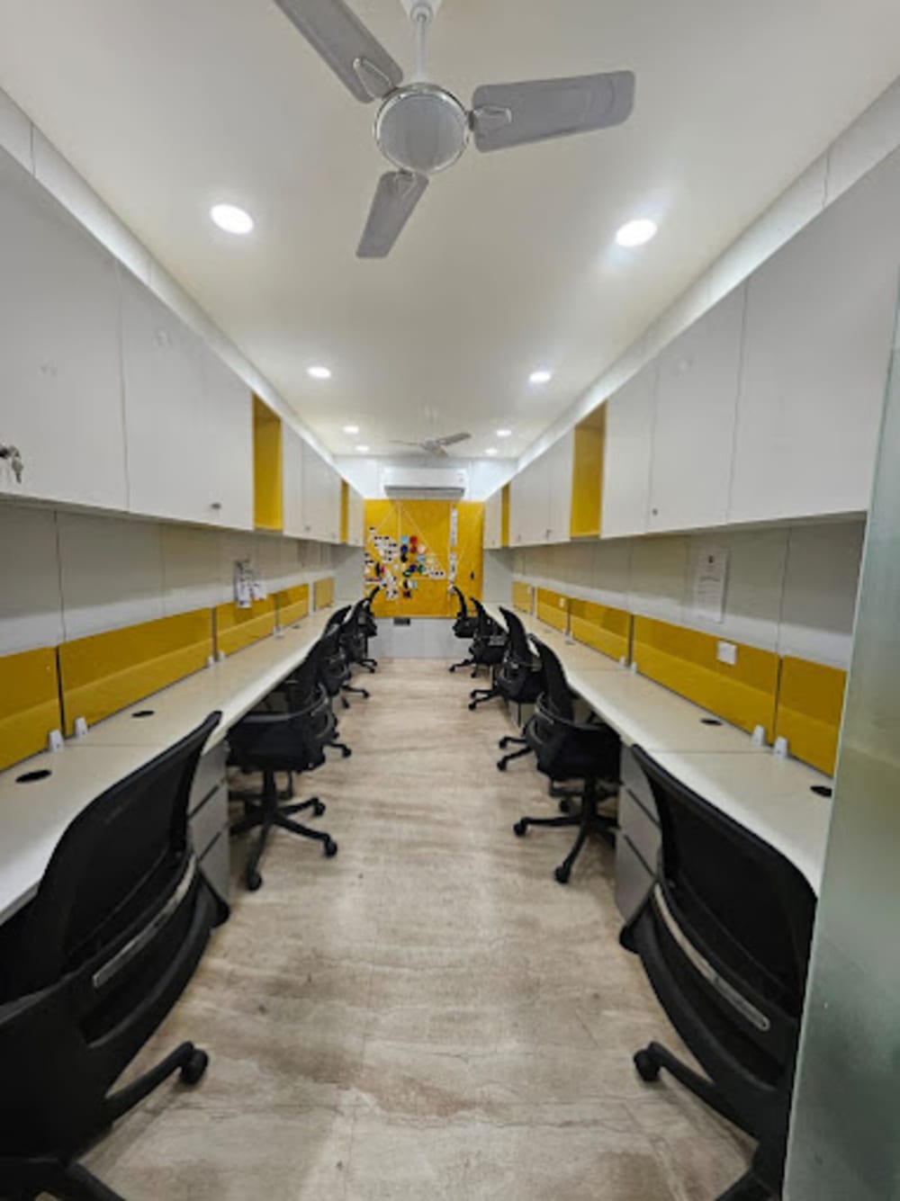 Oahfeo Workspaces Green Wood Plaza