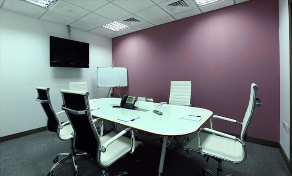 Coworking Space LLJ Businesscentre Abu Dhabi