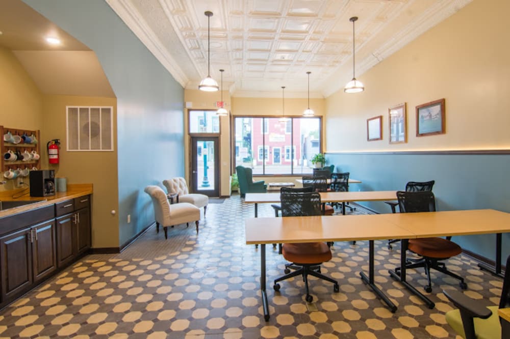 Palace Meets Coworking Evansville