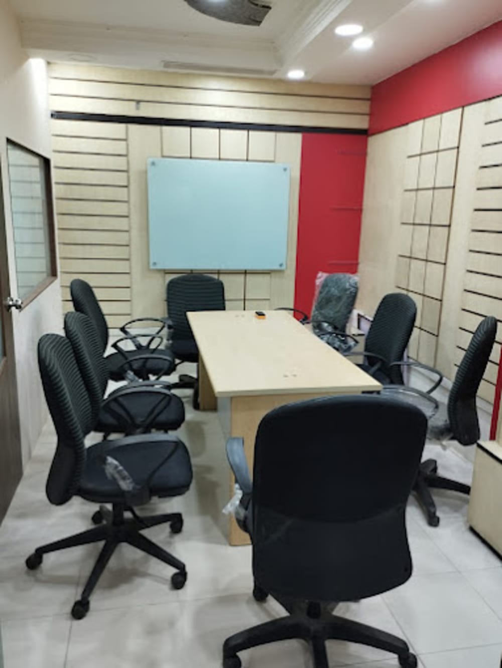 Office Space Provider Spencer Plaza- Chennai